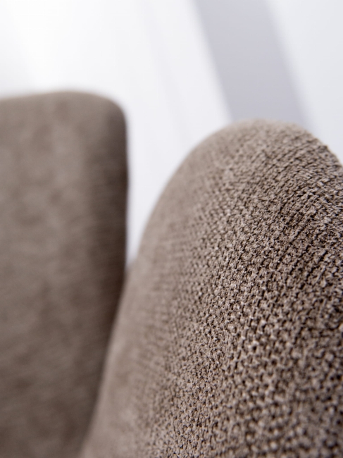 Fotel Obrotowy EGO ciemny beż Swan