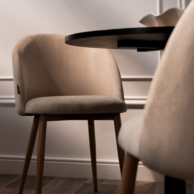 Krzesło Tapicerowane SOUL noga metal dąb