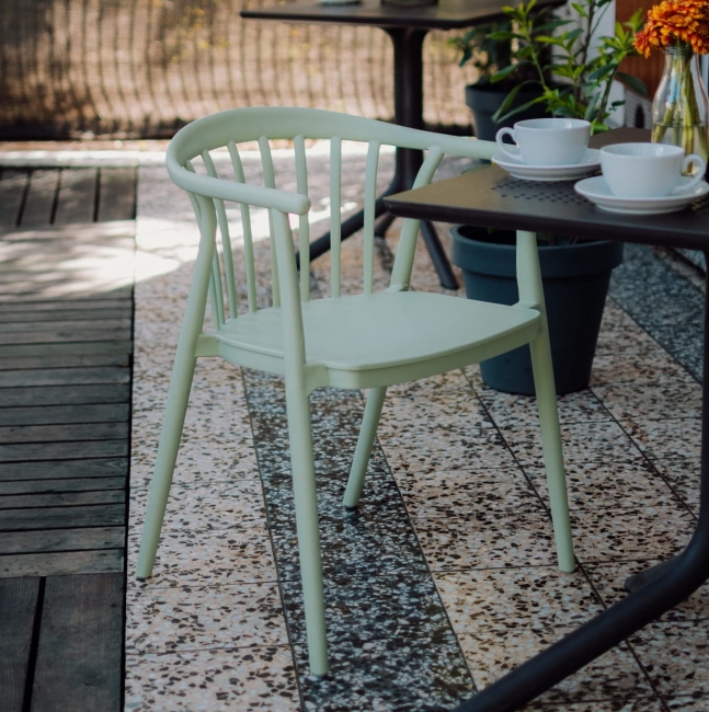 nowoczesne krzesło plastikowe RIVA miętowe
