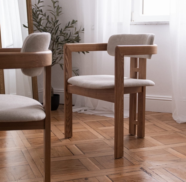 Krzesło Drewniane Tapicerowane LUGO-2 PLUS