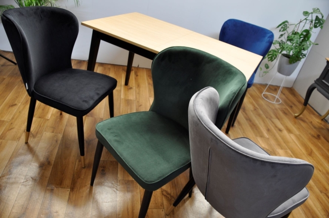 krzesło z obrotowym siedziskiem CLEO