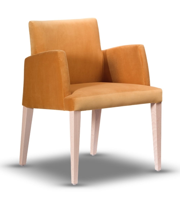 Fotel Tapicerowany MAGNUS noga drewniana